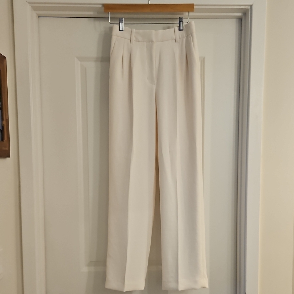 Aritzia The Effortless Pant Size 2